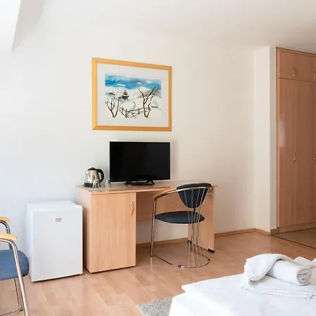 Balatonair Vendeghaz Penzion